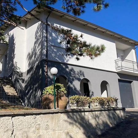 Отель Attico Marsiglie Casal Fiumanese Экстерьер фото